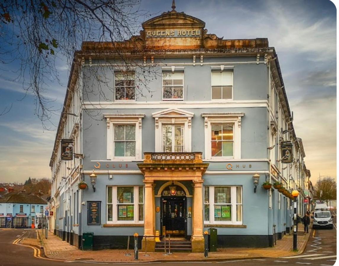 Queens Hotel 纽波特 外观 照片
